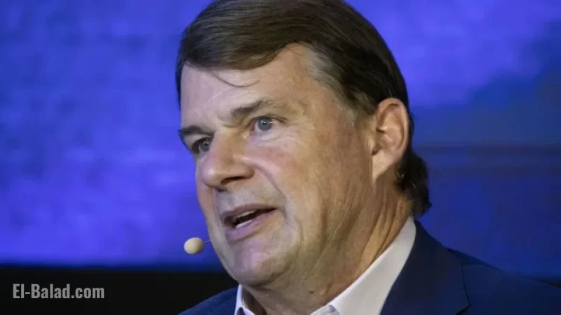 Ford CEO Predicts Halved EV Sales Post-Tax Credit Expiration