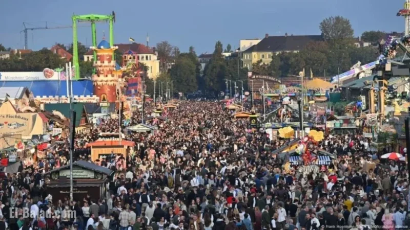 Overcrowding at Oktoberfest Raises Safety Concerns