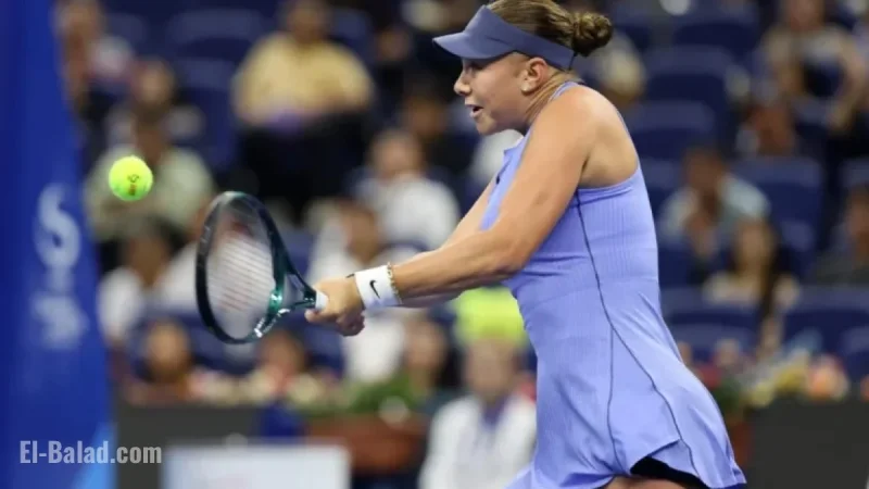 Anisimova Rallies to Secure Quarterfinal Clash with Paolini