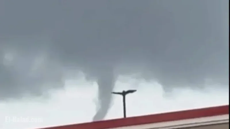 Funnel Cloud Hits Surfside Beach: Tornado or Waterspout?