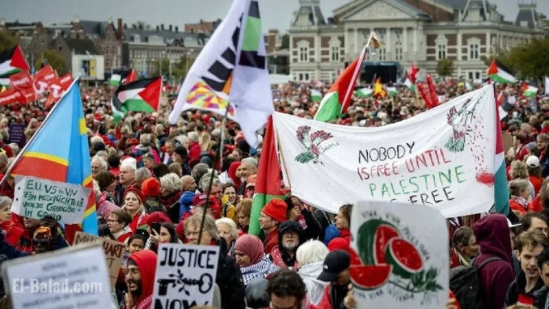 Hundreds of Thousands March in Amsterdam - Netherlands Calling for Stronger Action Against Gaza War
