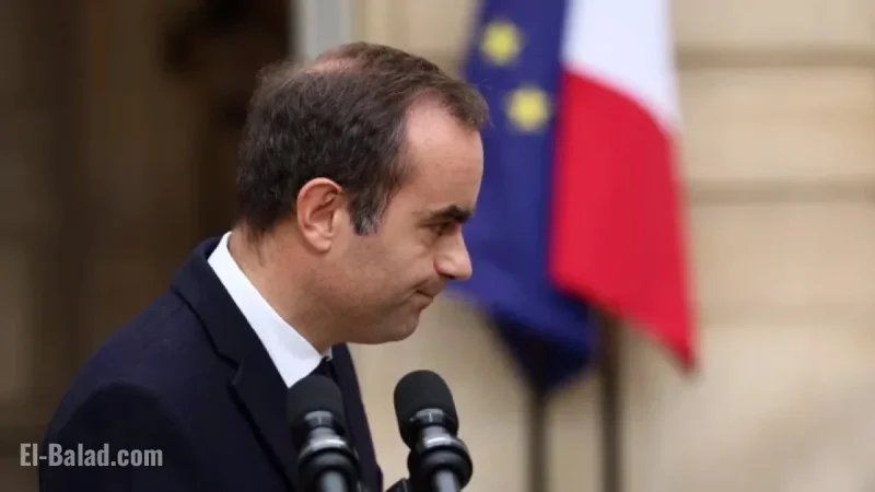 Tokyo and Paris Shake Up Politics: Morning Bid Update