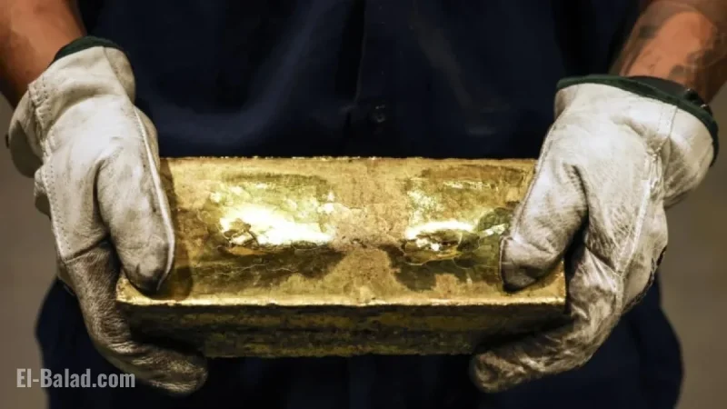 Gold Prices Surge as Jewelry Companies Warn of Alarming Trends