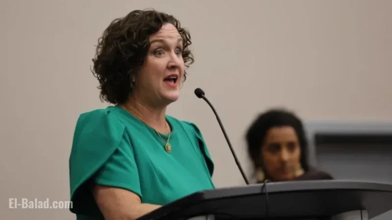 Gubernatorial Candidate Katie Porter Requests Off-Camera Interview Moments