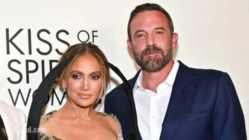 Jennifer Lopez and Ben Affleck Reunite on Red Carpet, No Bennifer 3.0
