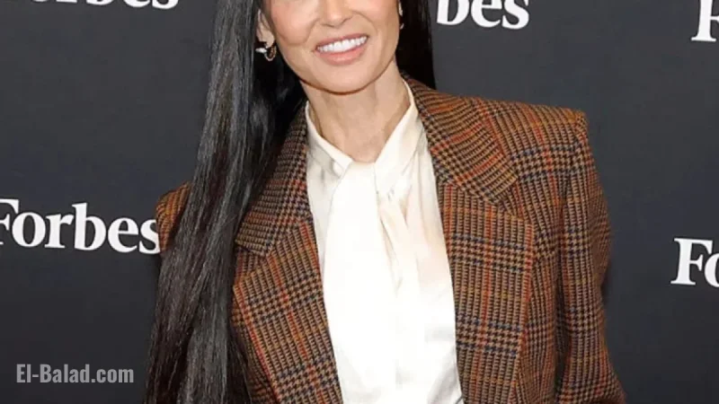 Demi Moore Unveils Stunning Hair Transformation