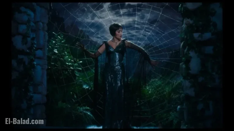 Jennifer Lopez Shines in “Kiss of the Spider Woman” Performance