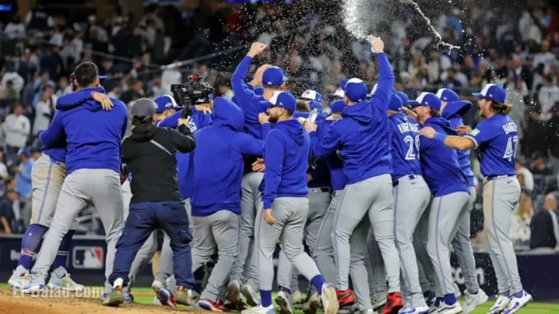 Blue Jays Triumph Over Yankees in Critical Victory