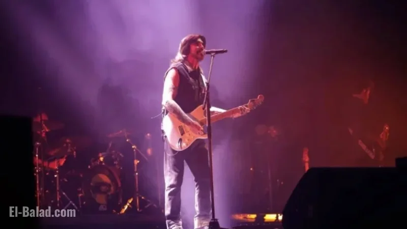 Juanes Arrives in Costa Rica to Film New Music Videos