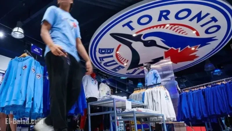 Canadian Fans Travel Far to Support Blue Jays