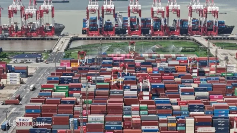 China’s Exports Surge Amid Renewed US Trade Disputes