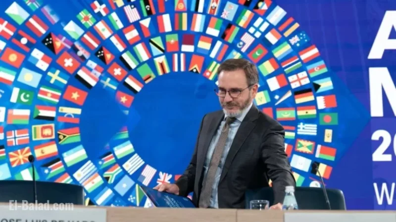 IMF Predicts Stronger US Growth, Yet Outlook Dims Since Last Year
