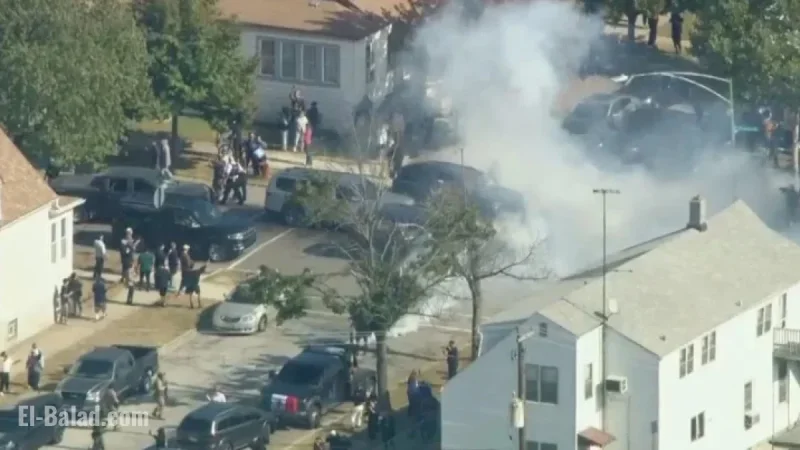 Federal Agents Deploy Tear Gas During Chicago East Side Standoff After Crash