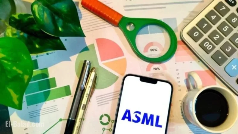 ASML Earnings Anticipate 7.65% Swing, Option Traders Prepare