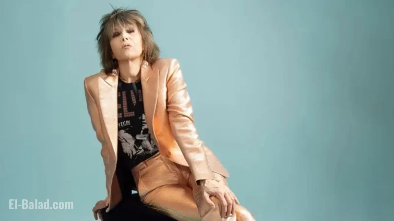 Chrissie Hynde Collaborates with Stars on New Covers Album: A Review