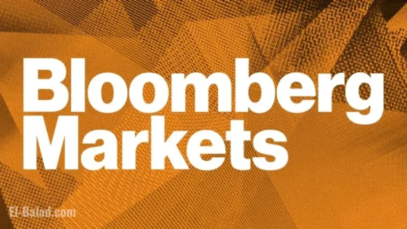 Bitcoin Fights to Recover Momentum Post-Historic Crash