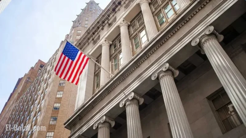 Dow Drops on Bank Concerns; Eli Lilly, Novo Stocks Slide