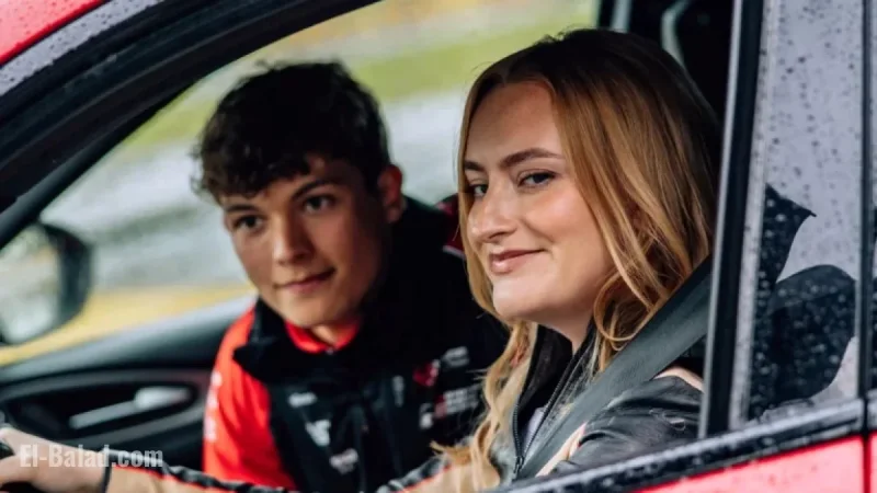 Bearman Guides ‘Chicken Shop Date’ Star Amelia Dimoldenberg