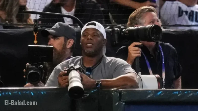 Ken Griffey Jr. Stars in Nike’s World Series Debut Ad