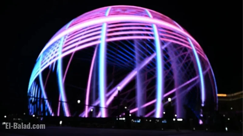 Slash Critiques Las Vegas Sphere’s Fit for Rock and Roll Shows