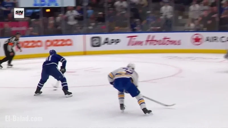 Tavares Scores for Maple Leafs Against Sabres