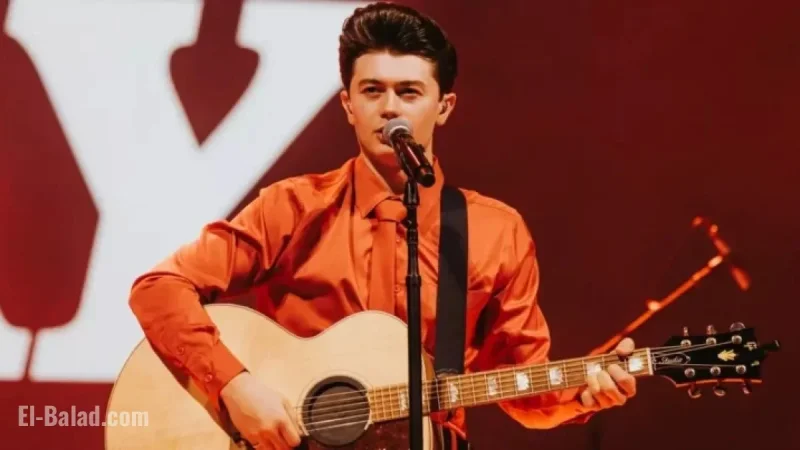 Singer Transitions from Bury Market Busker to Supporting Major US Pop Star Tour