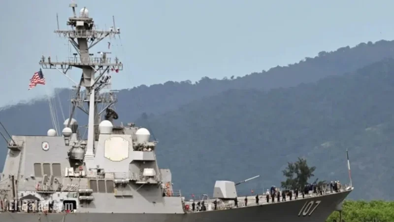 U.S. Warship Arrives in Trinidad, Escalates Pressure on Venezuela
