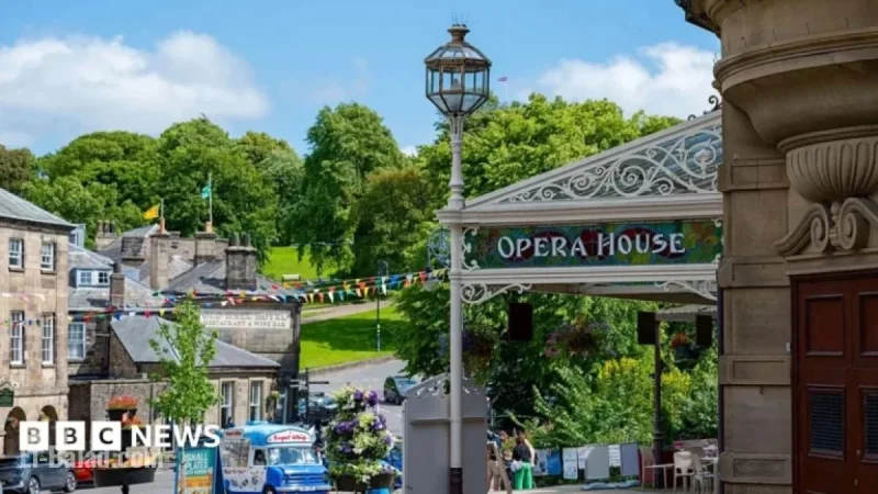 Buxton’s Shift: Small Town’s Turn to Reform UK Amid Low Immigration