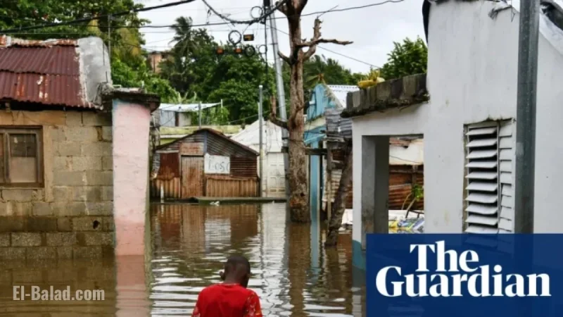 Hurricane Melissa Unleashes Massive Waves in Striking Photos