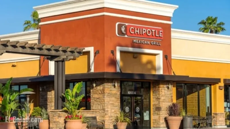 Chipotle stock (CMG) slips after Q3: EPS in line, sales light, guidance cut; shares hover around $40