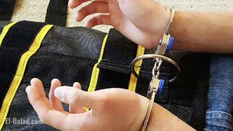 Democratic Senators Question ICE’s Use of Full-Body Restraints on Deportation Flights
