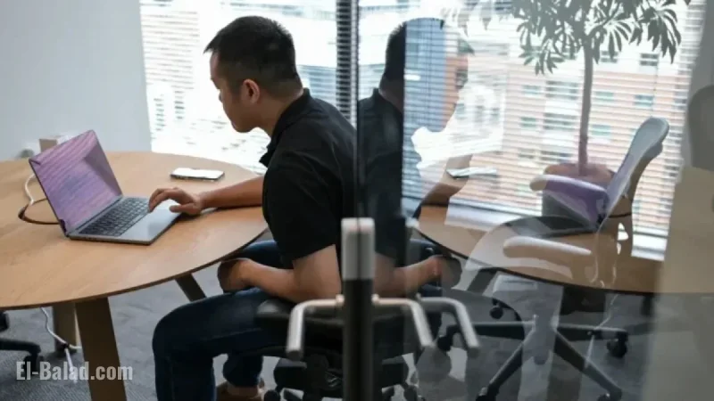 Gen Z Prefers Avoiding Fellow Gen Z Colleagues