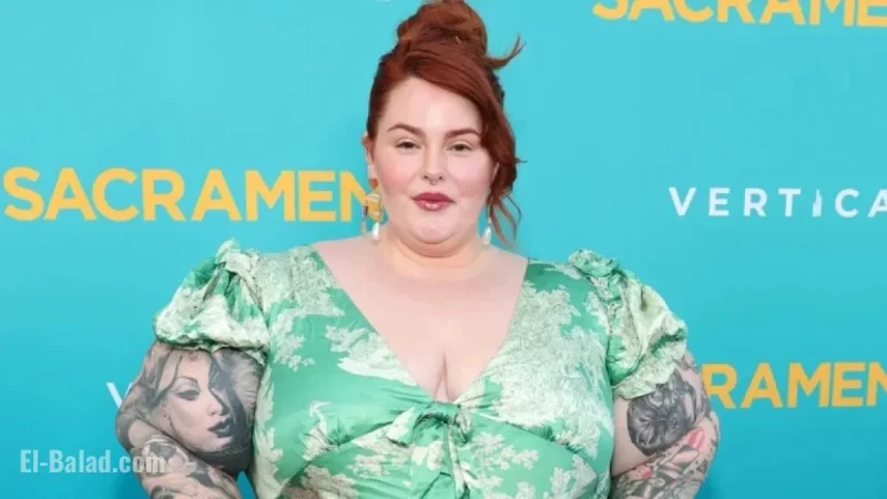 Tess Holliday Accuses United Flight Attendant of Fat-Shaming Her