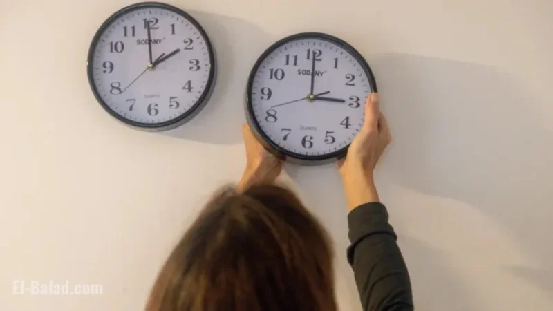 Daylight Saving Time Ends This Weekend: Key Details for Fall 2025 Change