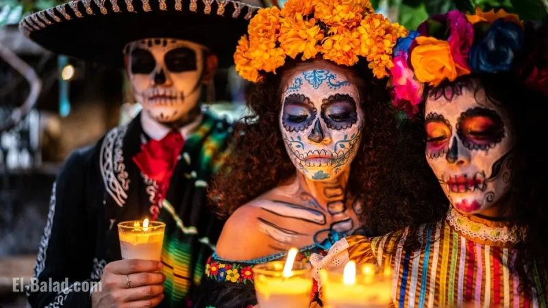 Día de los Muertos 2025: parades, ofrendas, and record crowds as the holiday begins