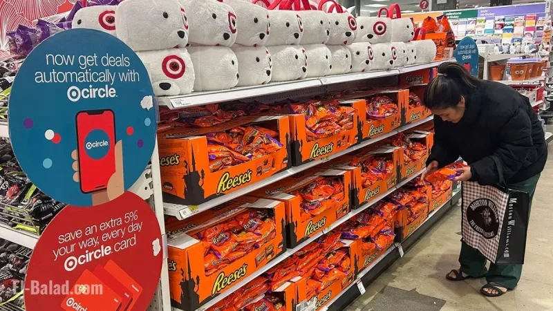 Halloween store surge: last-minute hours, hot sellers, and one wild in-store viral moment