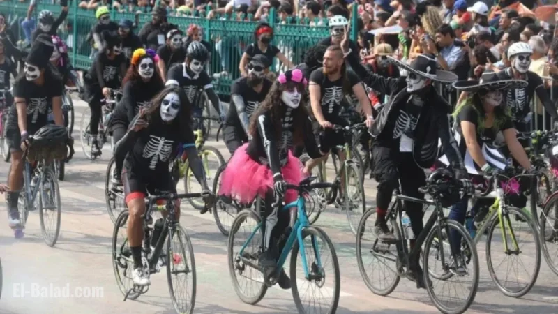 Prepare Your Costume: Day of the Dead Parade Weather in Mexico City