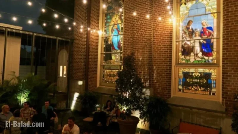 Broadway Stars Wed at Iconic New Orleans Venue