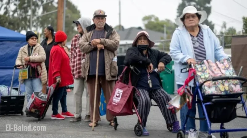 Thousands Flock to Southern California Food Banks as SNAP Benefits End