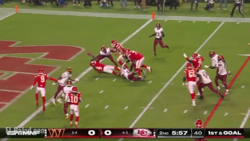 Rashee Rice Rushes 7 Yards with Middle Drive