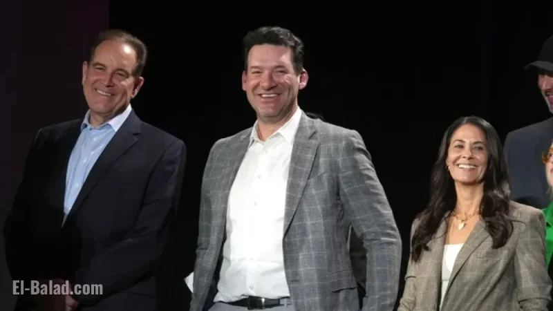 Critics Slam Tony Romo’s Awkward Noises During NFL Broadcast