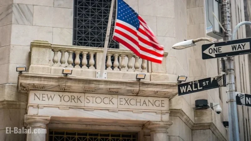 Dow Drops 300 Points; Palantir Shares Tumble on Earnings Report