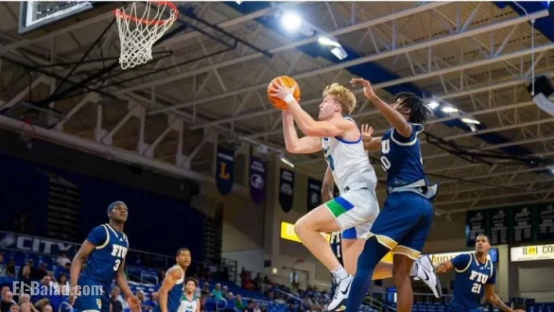Men’s Basketball Kicks Off Season Against New College of Florida