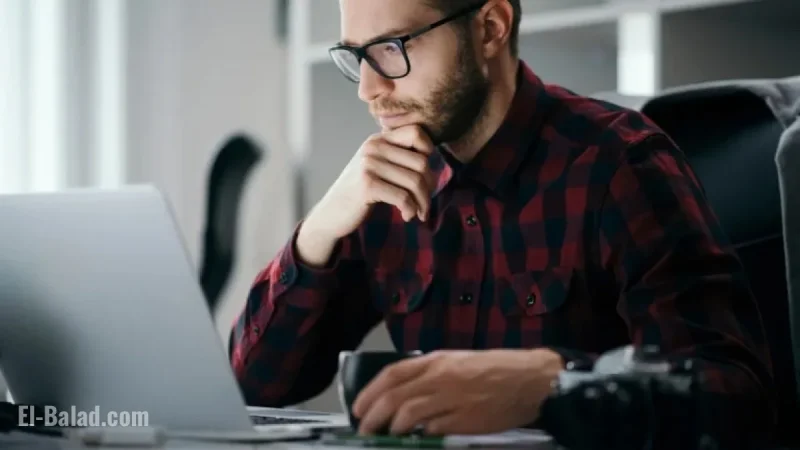 Are AI Growth Stocks Set for a Sell-Off or Continued Rise?