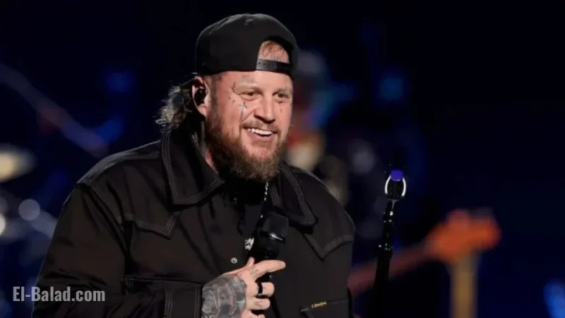 Jelly Roll Criticizes Luxury Store for Discriminatory Treatment