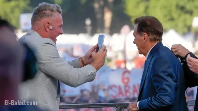 ‘College GameDay’ Reveals Celebrity Guest Picker for Week 11 at Texas Tech