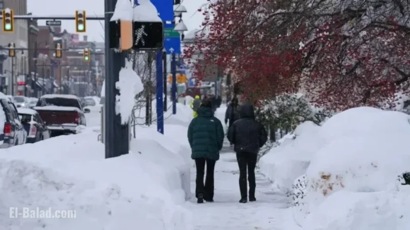 La Niña Sparks Early Great Lakes Snowstorm with Up to 2 Feet Expected