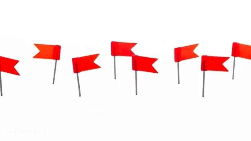 S&P 500 Alert: 8 Red Flags and 3 Profit Strategies for Market Decline