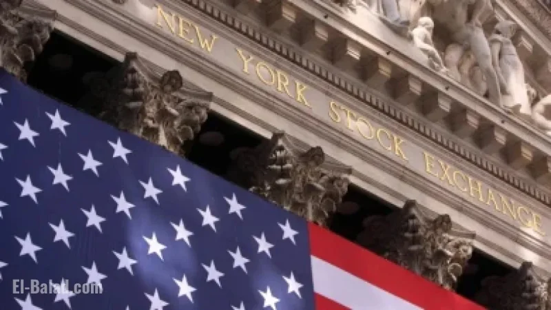 Small Businesses Halt Hiring Amid Key Role in U.S. Economy
