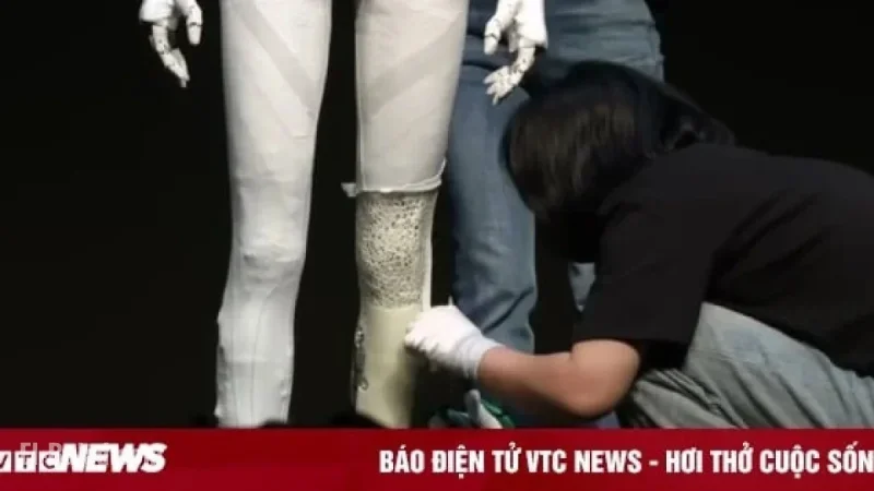 Robot IRON’s Skin Cut to Prove Hyper-Realistic Design